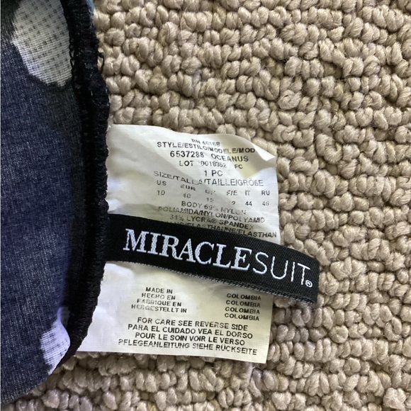 Miraclesuit Oceanus Size 10 Bathing Suit - Picture 3 of 5